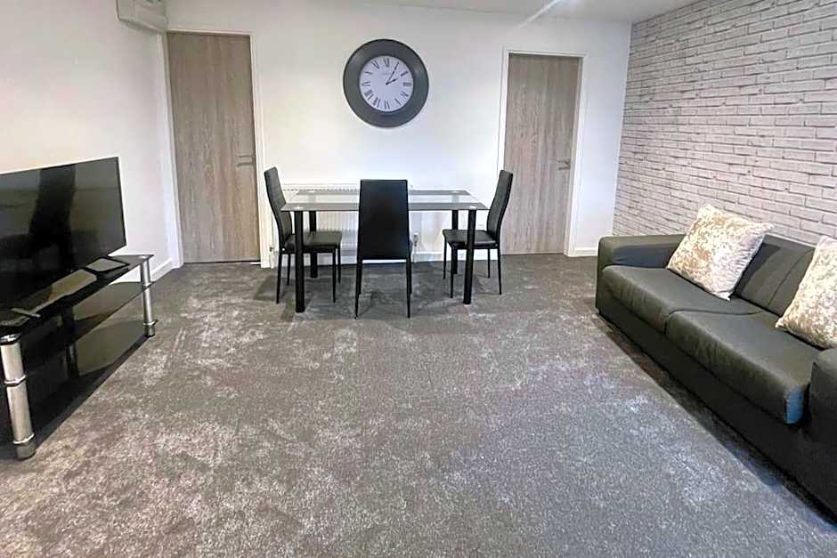 5. Homely Cecil Apartments