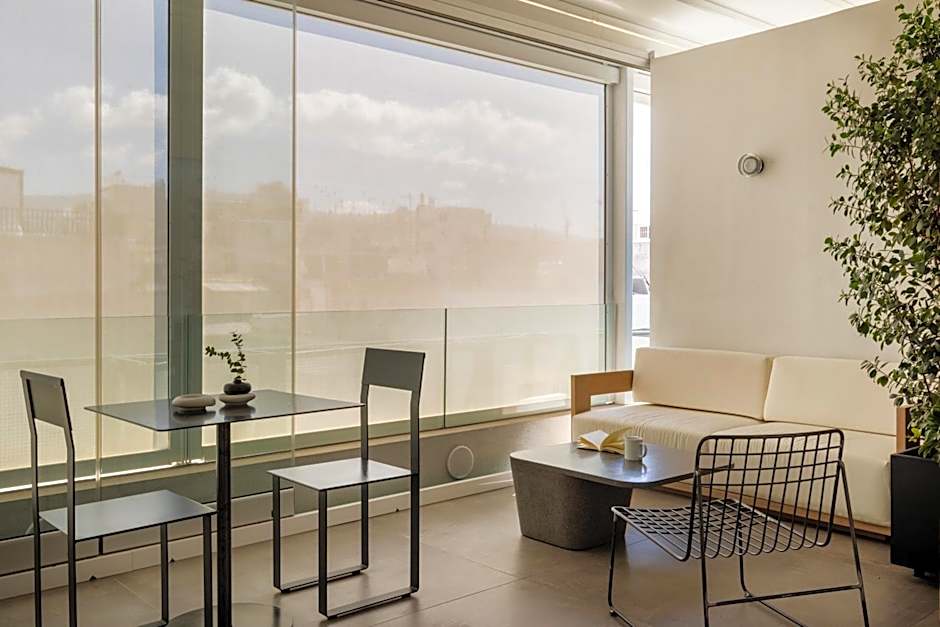 The Newel Metaxourgeio