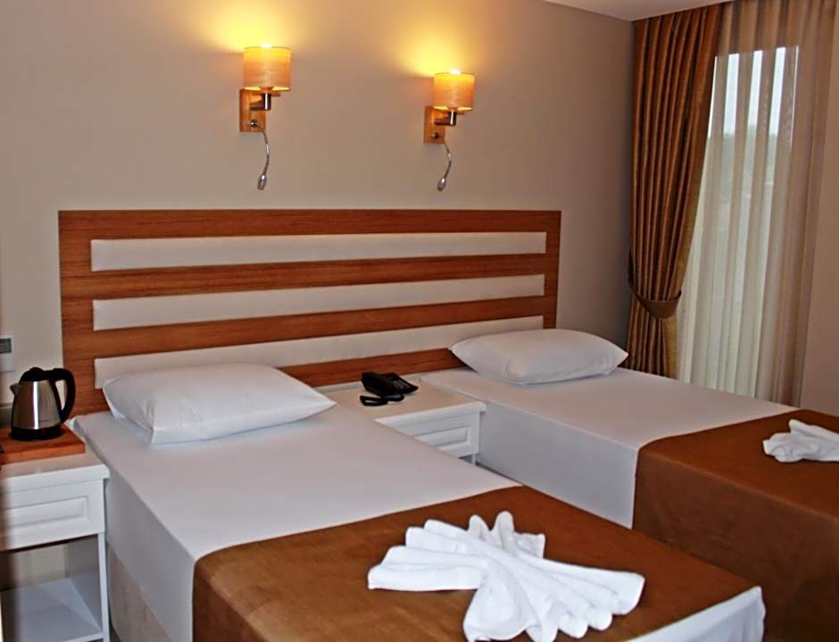 Feza Otel
