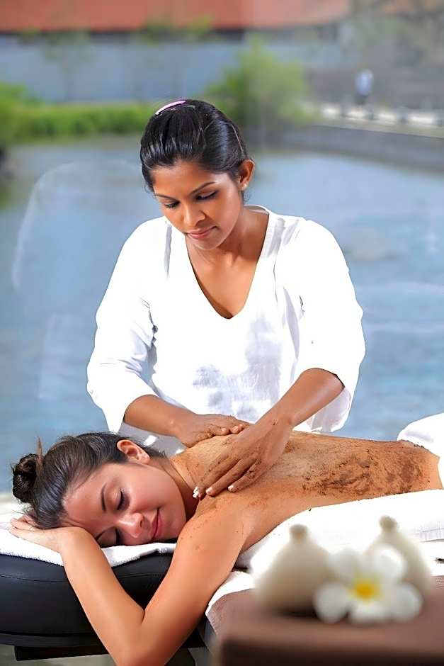 Jetwing Lagoon Wellness, A Luxury Reserve - Adults Only