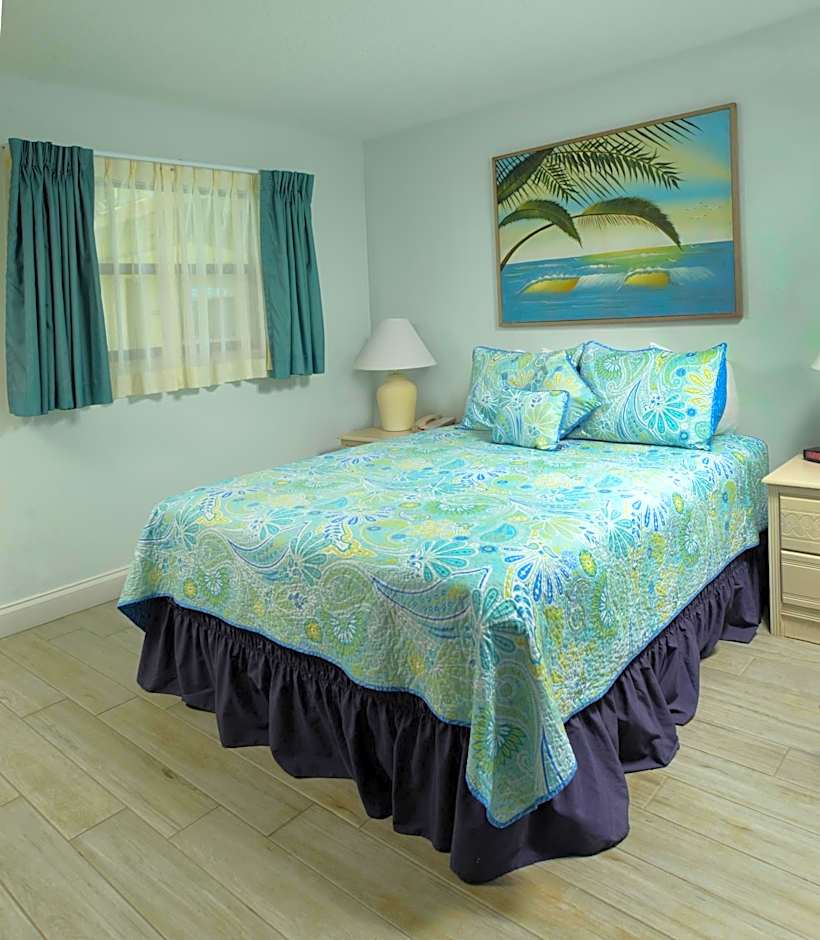 Photo 1 of 17 of 1 King Bed Suite, Ocean front, Patio, 1st Floor