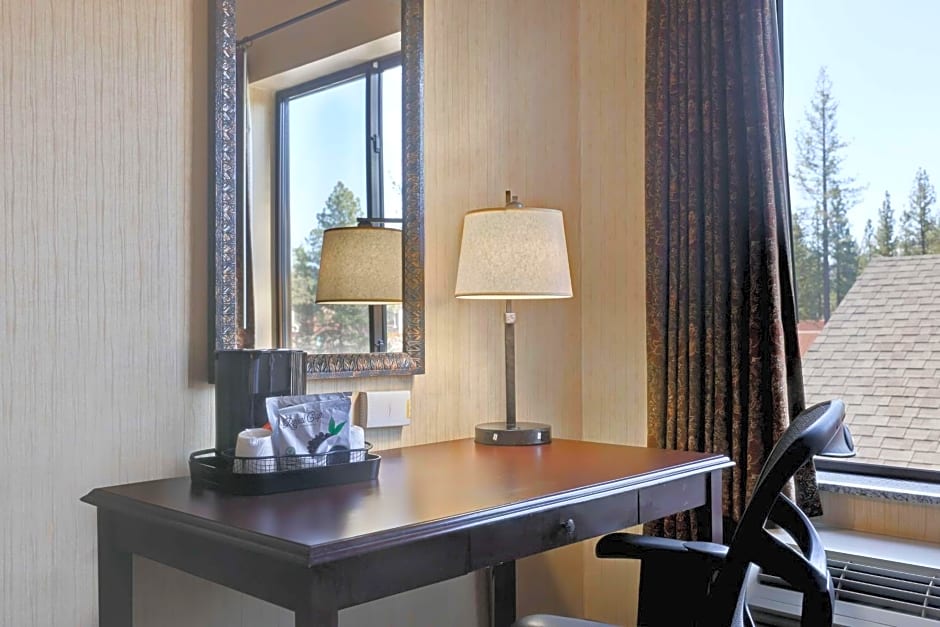 Hampton Inn & Suites Tahoe-Truckee