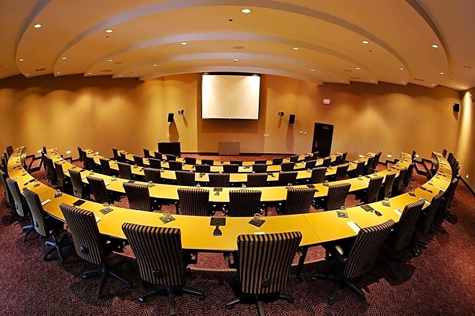 The Bertram Inn & Conf Ctr, A Trademark Collection Hotel