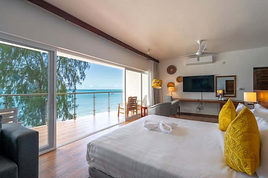 Nungwi Dreams by Mantis