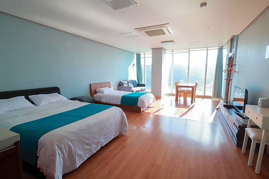 Island story pension