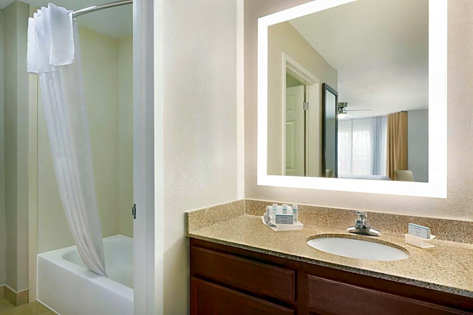 Homewood Suites By Hilton Dallas/Arlington