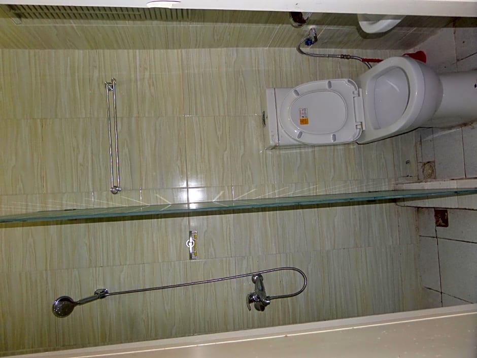 Silverland Hotels and Suites