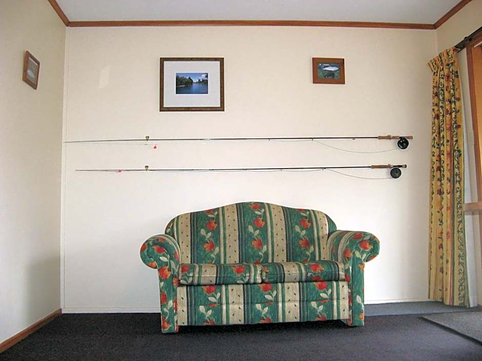 Tongariro River Motel