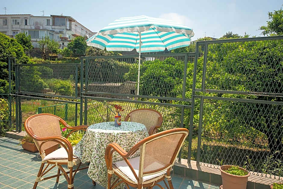 Villa dei Sogni - Aparthotel Ischia Ponte