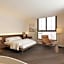 Len's Hotel