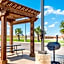 Super 8 by Wyndham Dilley TX