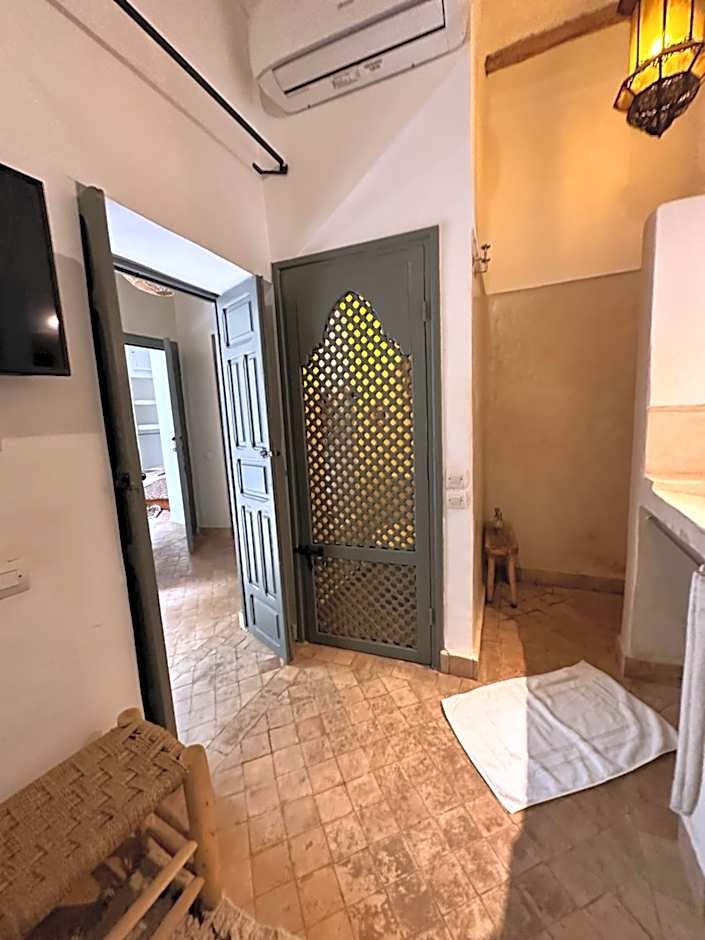 Riad 103 Medina Pool and Hammam