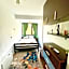 The Green Apartment 2BR - free parking