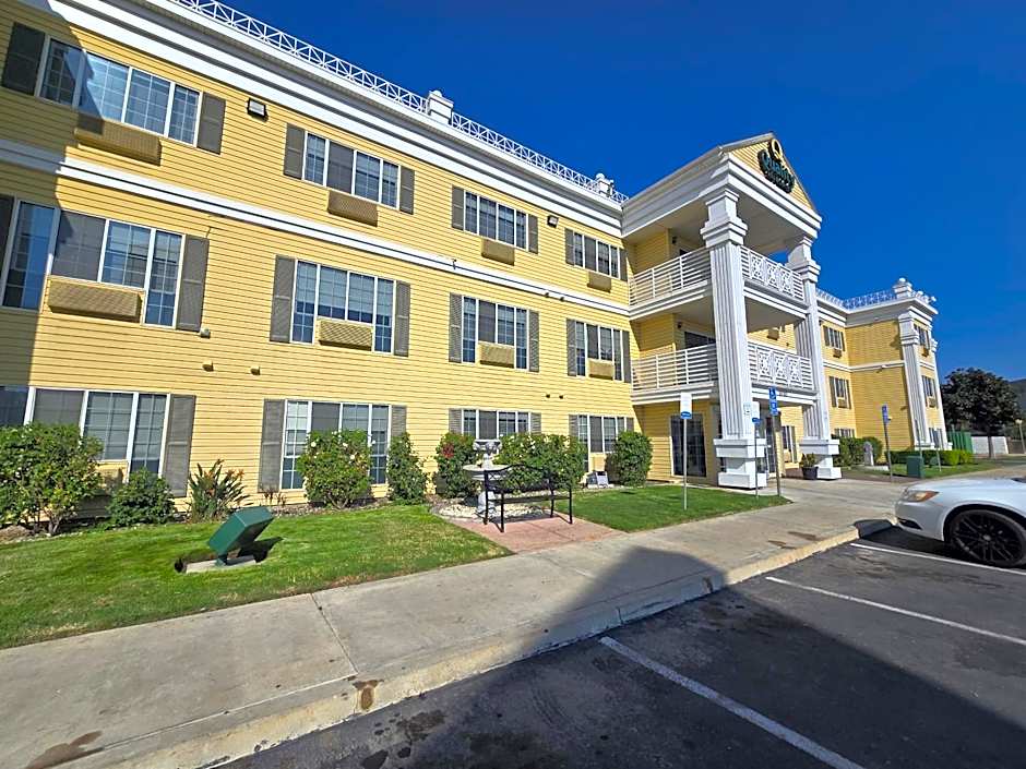 Quality Inn & Suites Tulare