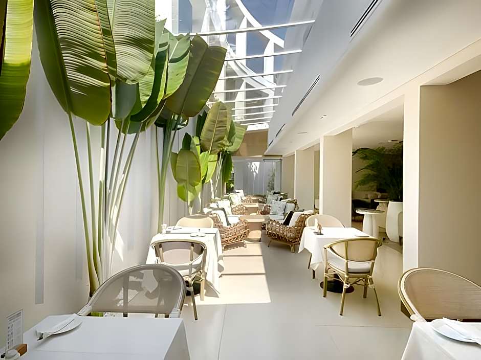 Palmyard Hotel