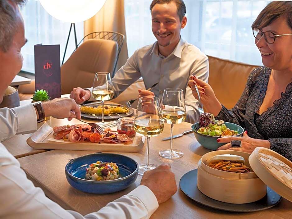 Novotel Suites Paris CDG Airport Villepinte