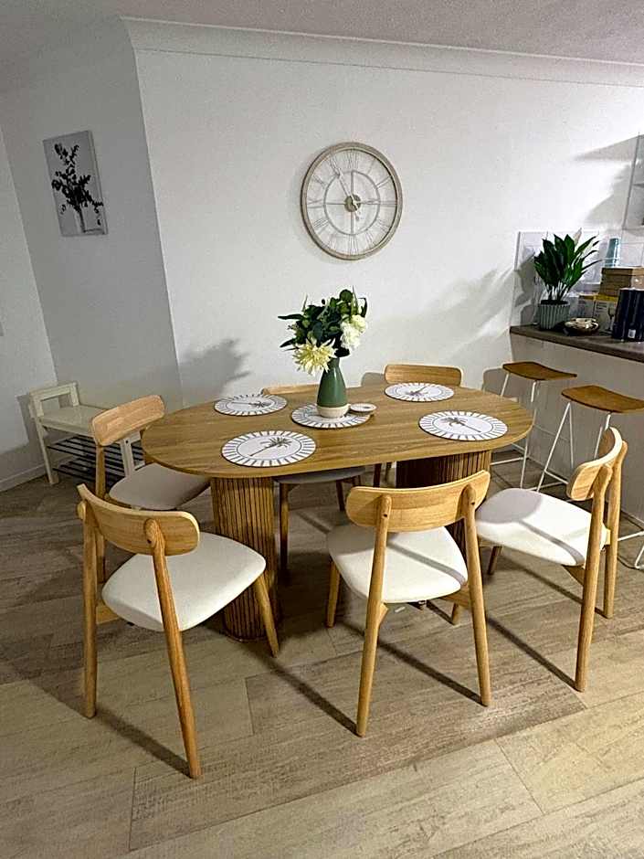 Oceanside Cove Holiday Apartments