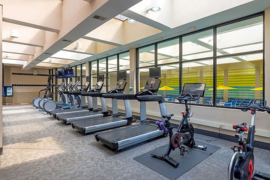 Crowne Plaza Knoxville Downtown University By IHG