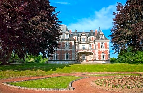 Chateau de Joyeux - Chambres d'Hotes