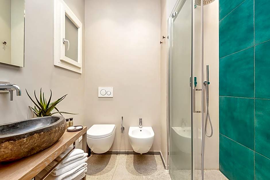 Colonna 24 Luxury Room in Portovenere near 5 Terre