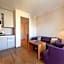 Pakat Suites Hotel