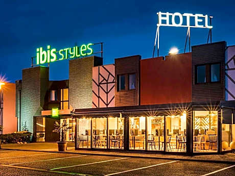 ibis Styles Rouen Val De Reuil