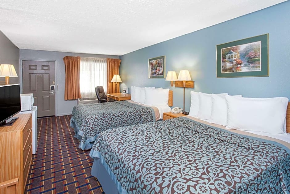Days Inn by Wyndham Farmer City
