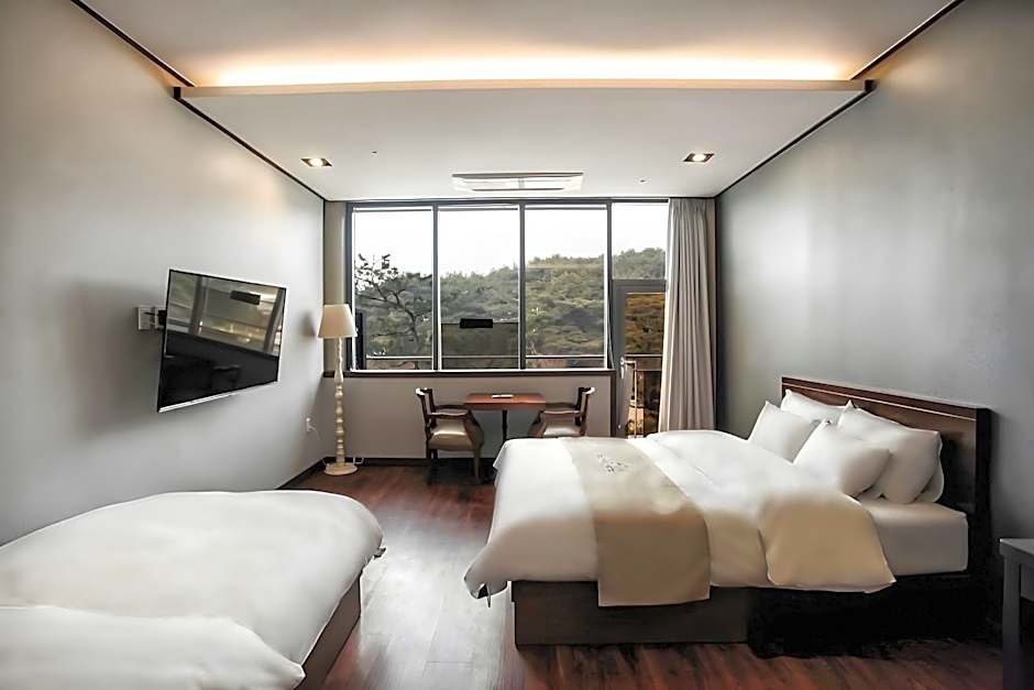 hotel gallery