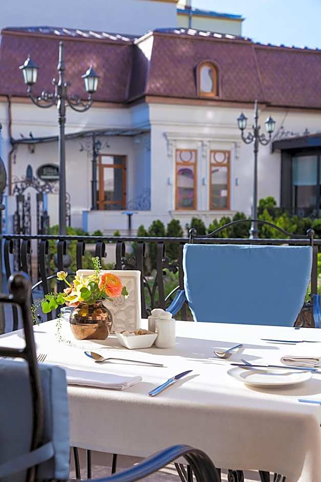 Epoque Hotel - Relais & Chateaux