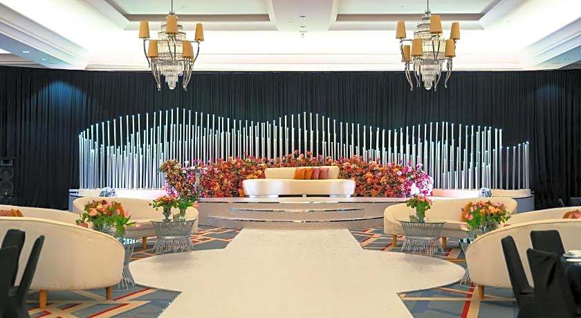 Sheraton Oman Hotel