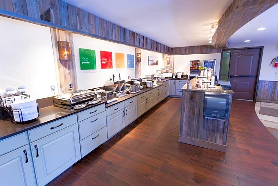 Quality Inn near Rocky Mountain National Park