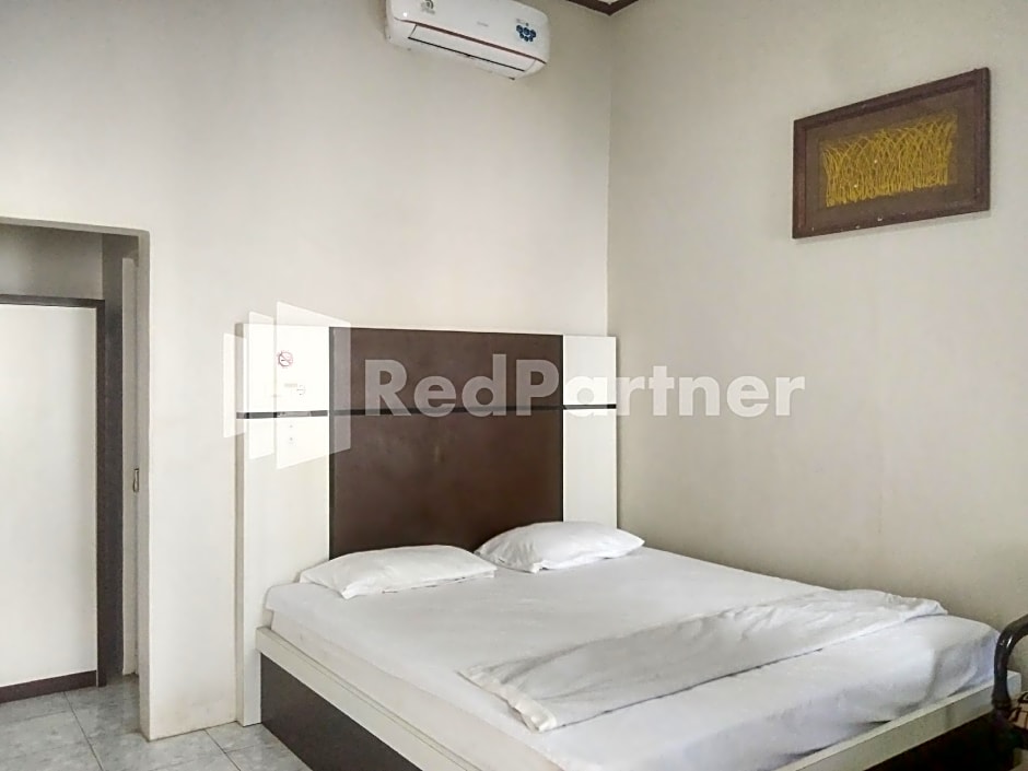 The SO Hotel Mitra RedDoorz