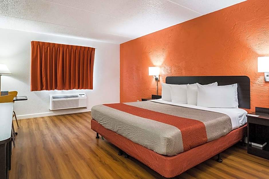 Motel 6-Prospect Heights, IL
