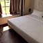 Expo Hotel