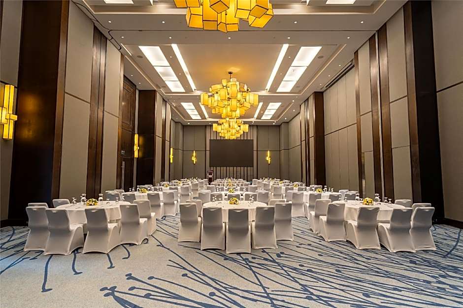 Radisson Collection Muscat, Hormuz Grand