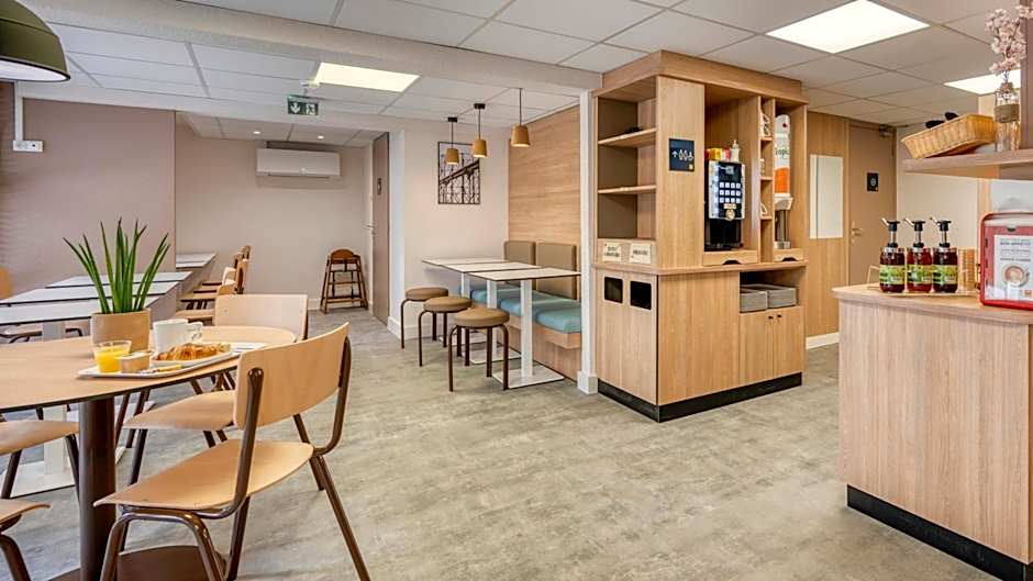 Premiere Classe Lyon Est Aeroport Saint Exupery