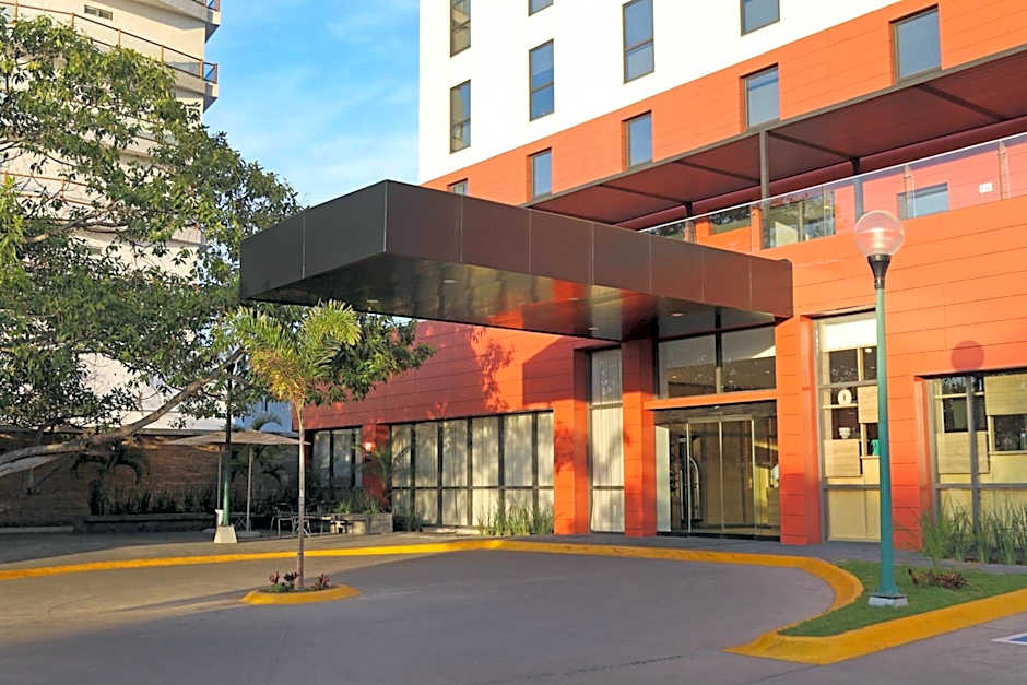 City Express Plus by Marriott Puerto Vallarta