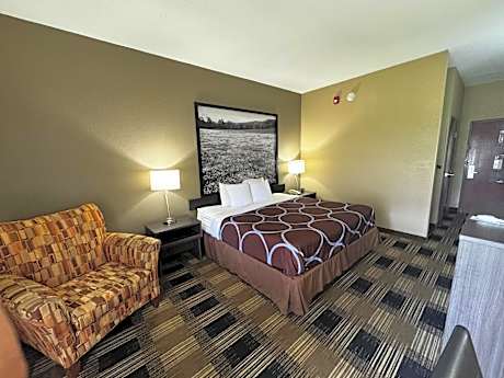 King Room - Mobility Access/Non-Smoking