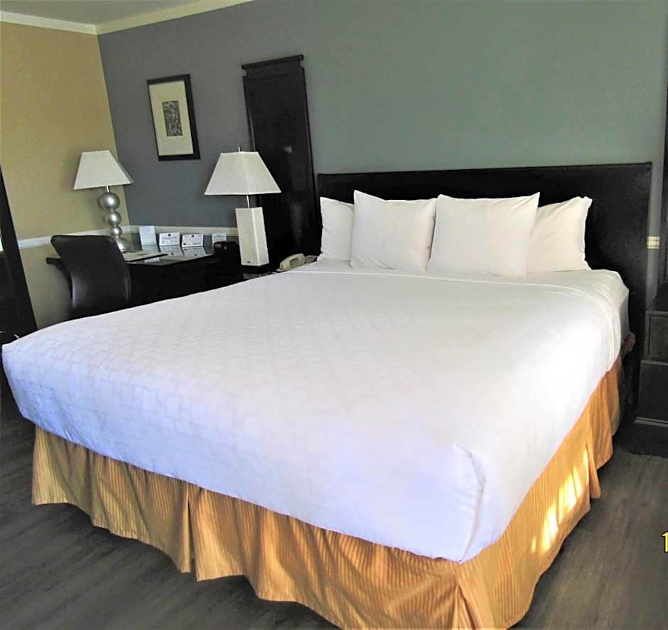 Clarion Inn Near China Lake Naval Station