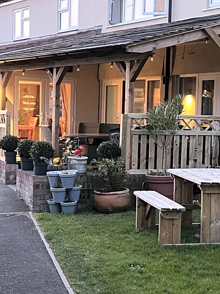 The Lawns Tea Room and B&B