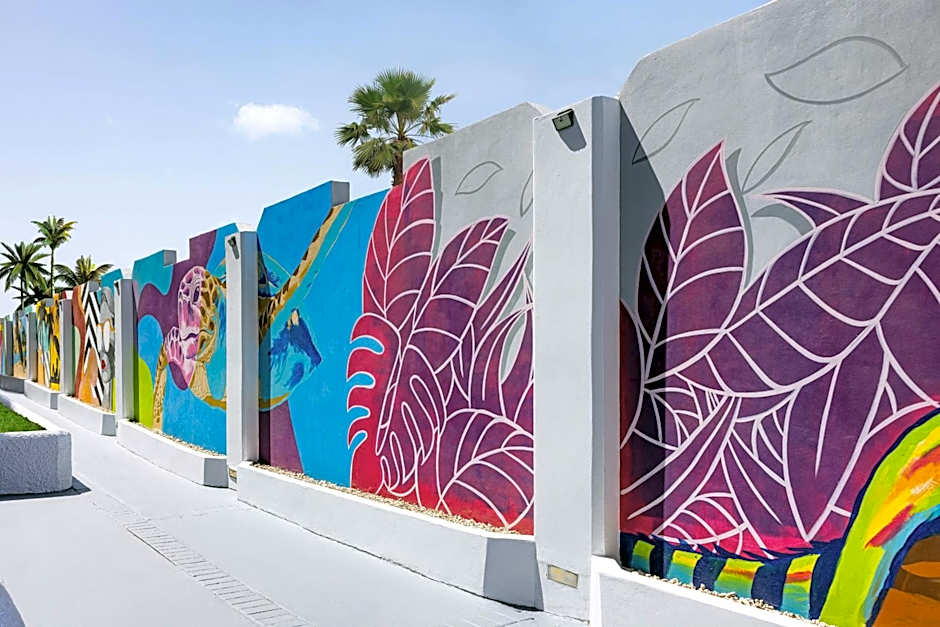 TRYP by Wyndham Aruba Adults Only Hotel