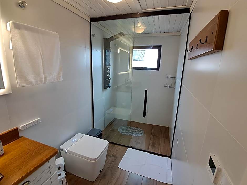 Cabana com Banheira Hidromassagem e Piso Aquecido