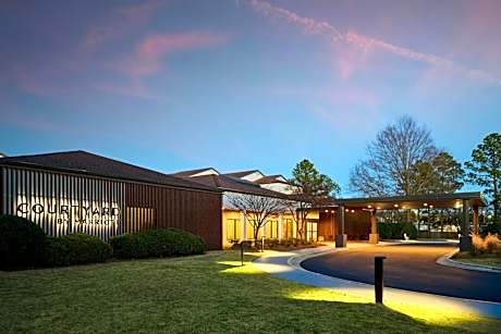 Courtyard by Marriott Huntsville University Drive