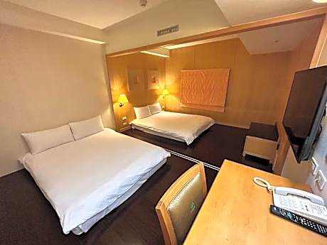 Japanese-Style Room
