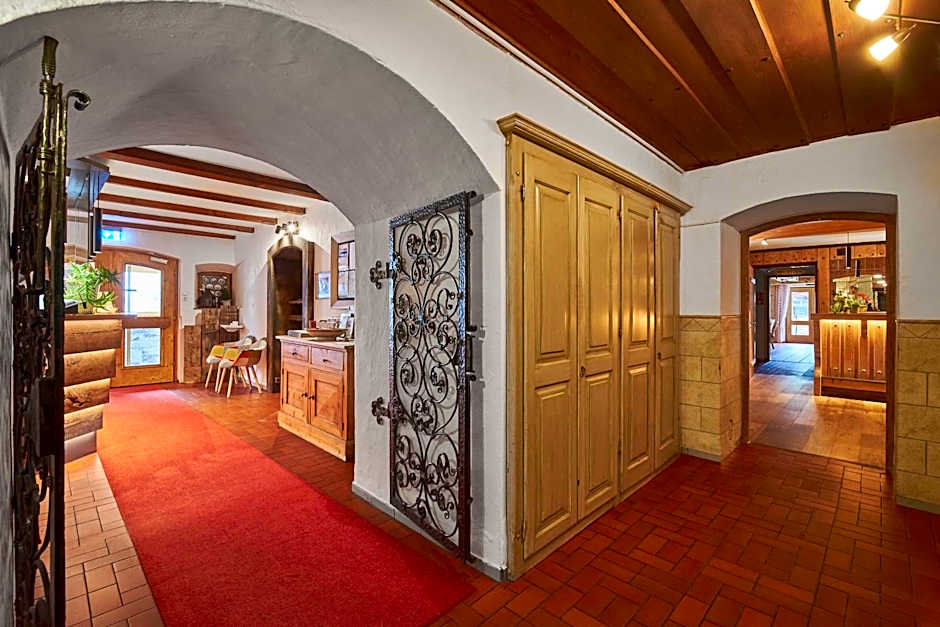 Aktivhotel & Gasthof Schmelz Ihr familienfreundliches Urlaubs Hotel mit Wellness Hallenbad, Alpensauna neu ab Februar 2026 Chiemgau Karte