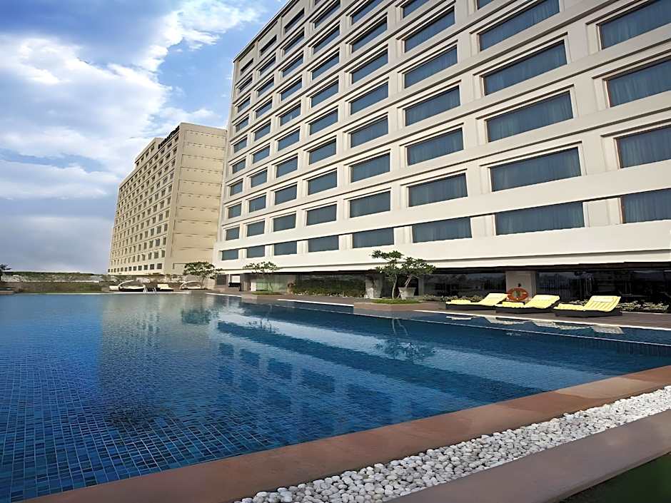 Crowne Plaza New Delhi Mayur Vihar Noida By IHG