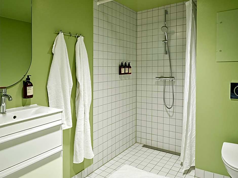 Apēron Apartment Hotel