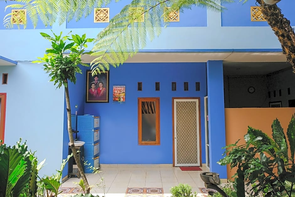 Hotel O Guest House Amalia Malang