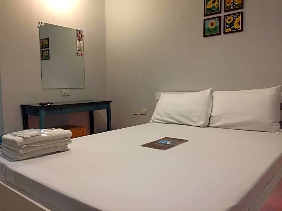 Dianne Gardens Hotel