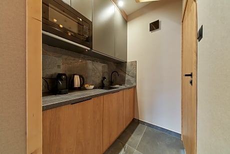 apartment capacity 2